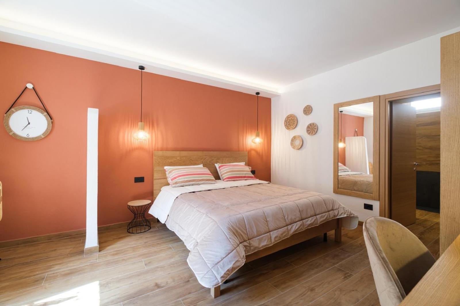 Hotel In Centro Da Carlotta Olbia Zewnętrze zdjęcie